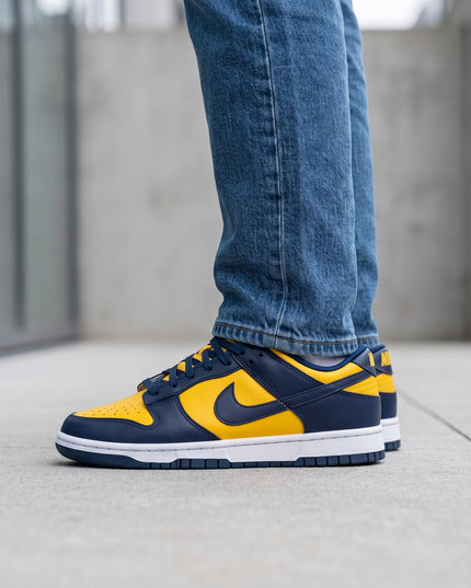 Nike Dunk Low Michigan — 3/4 studio angle