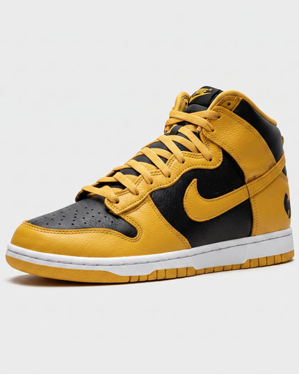 Nike Dunk High x Wu-Tang Clan — 3/4 studio angle