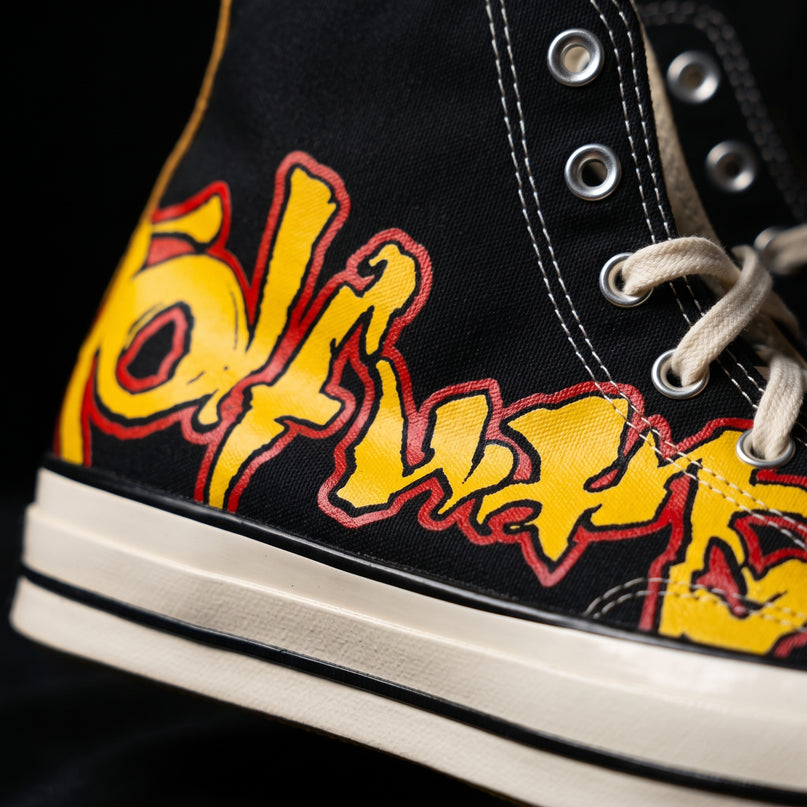 Converse by you — Premium detail close-up