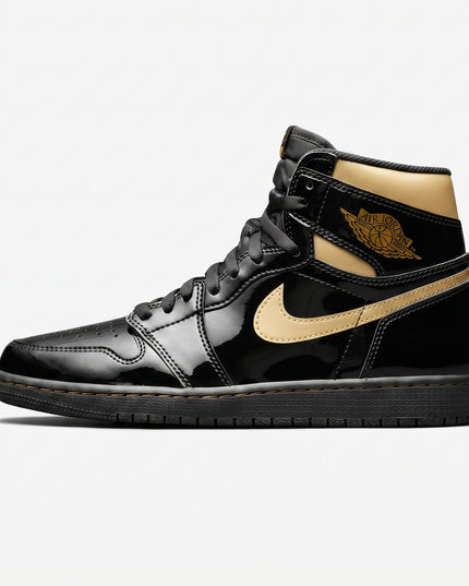 Air Jordan 1 High OG Black Metallic Gold — Hero limpia