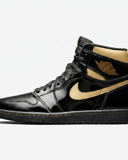 Air Jordan 1 High OG Black Metallic Gold — Side profile