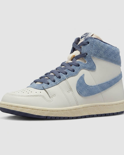 Jordan Air Ship Diffused Blue — 3/4 studio angle