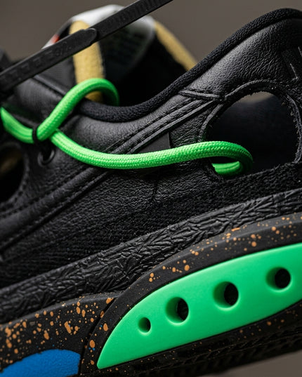 Blazer Low Off White Electro Green — Premium detail close-up