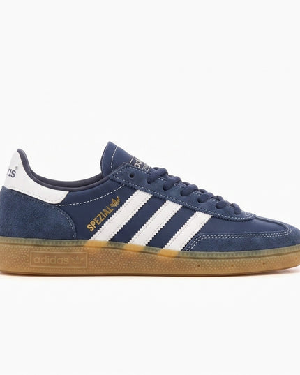 Sporty & Rich x Adidas Hanball Spezial Azul — Side profile