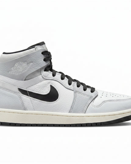 Jordan 1 Chicago Collective — Side profile