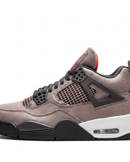 Jordan 4 Taupe Haze — Hero limpia