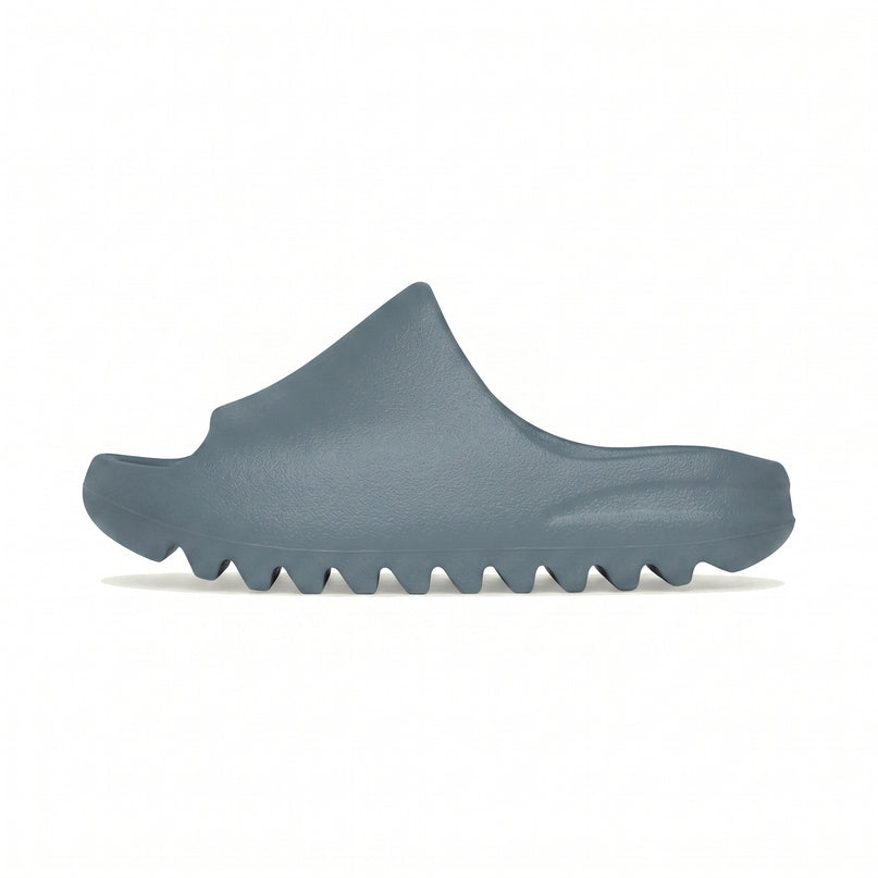 Yeezy Slide Slate Marine Kids — Hero limpia