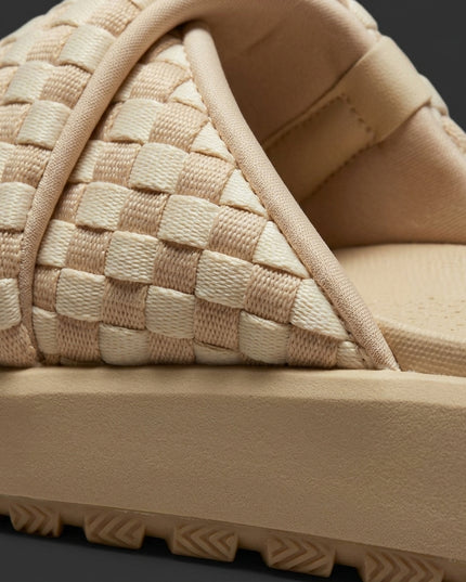 Jordan Sophia slide beige W — Premium detail close-up