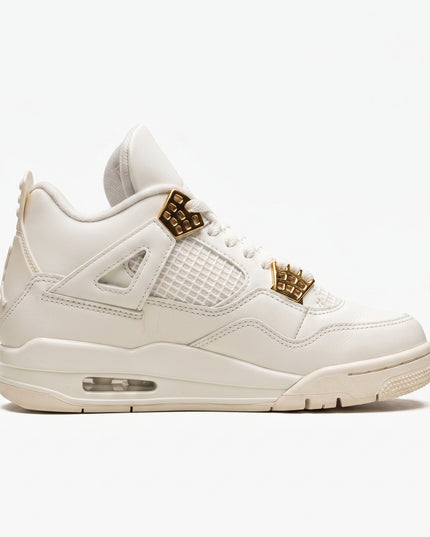 Jordan 4 Metallic Gold — Hero limpia