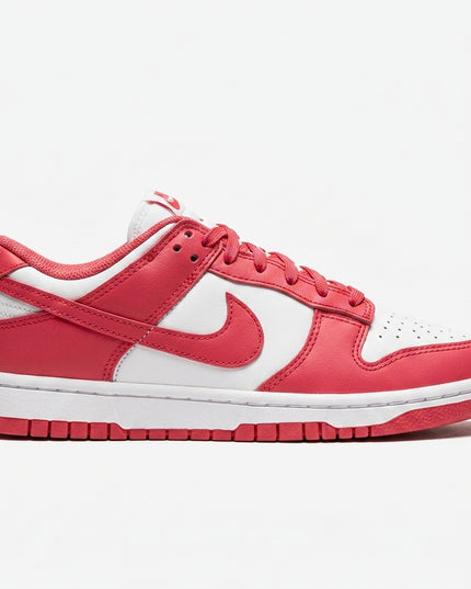 Nike dunk low archeo pink — Side profile