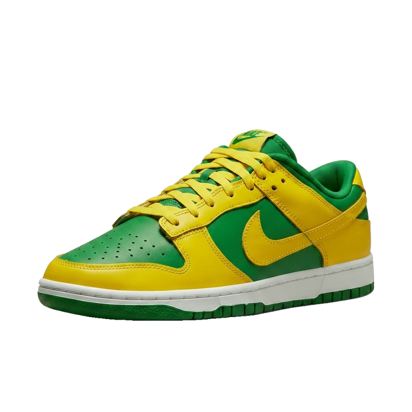 Dunk Low Reverse Brazil — 3/4 studio angle
