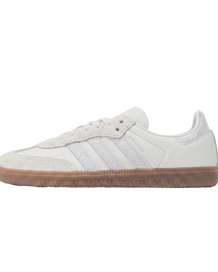 Adidas Samba OG x NAKED Copenhagen — Hero limpia