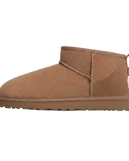 UGG M Classic Ultra Mini — Hero limpia