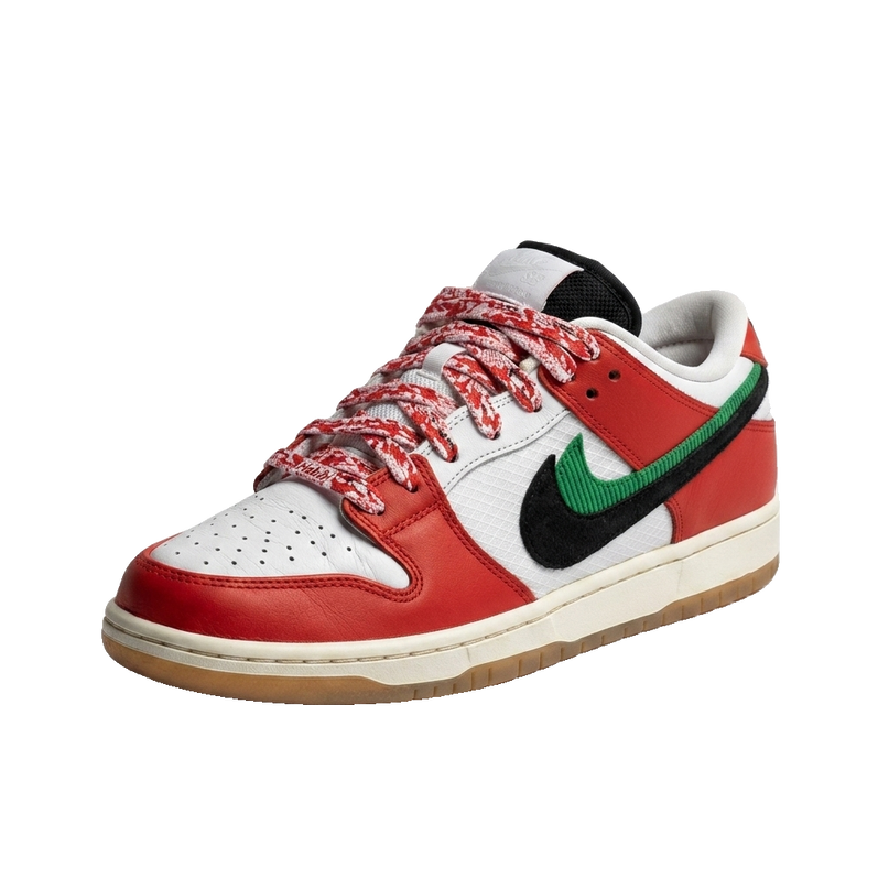 Nike SB Dunk Low Habibi USED — 3/4 studio angle