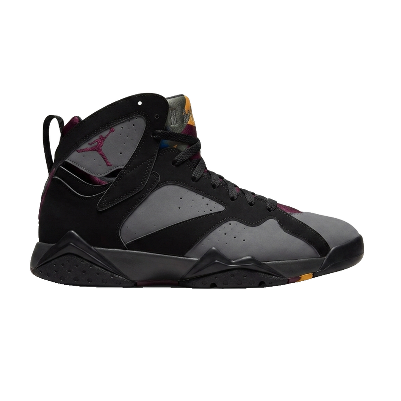 Air Jordan 7 Retro bordeaux (2015) — Side profile