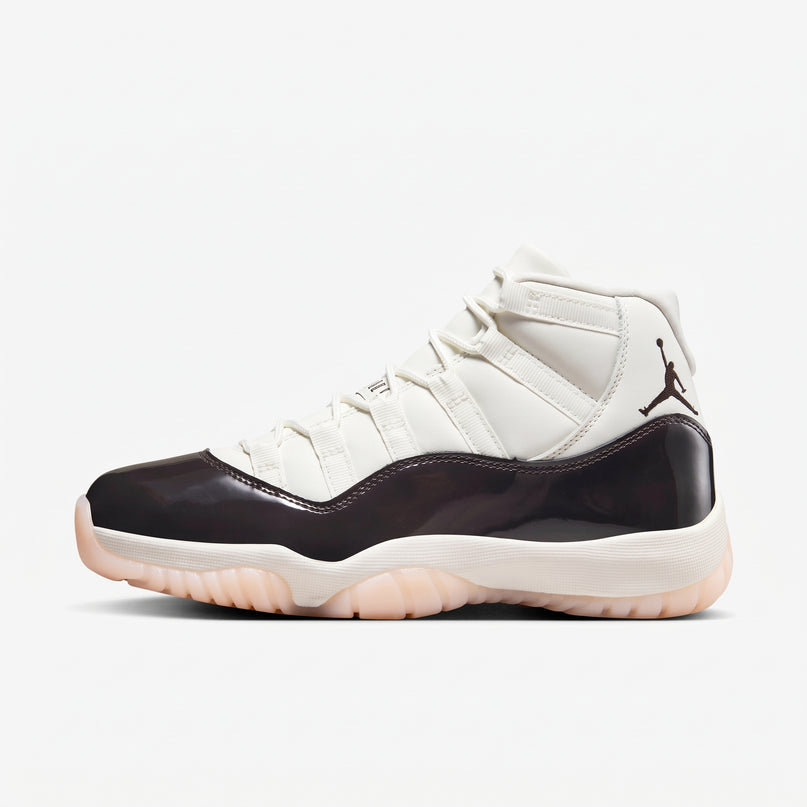 Jordan 11 Neopolitian — Hero limpia