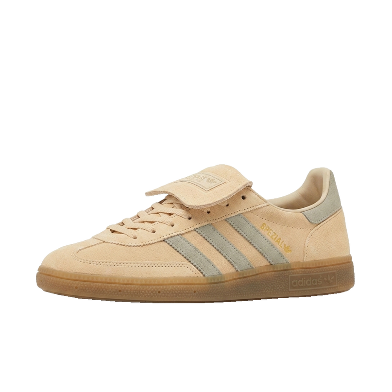 Adidas Handball Spezial Size? Exclusive Sand — 3/4 studio angle
