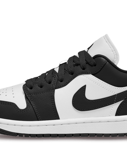 Jordan 1 low panda