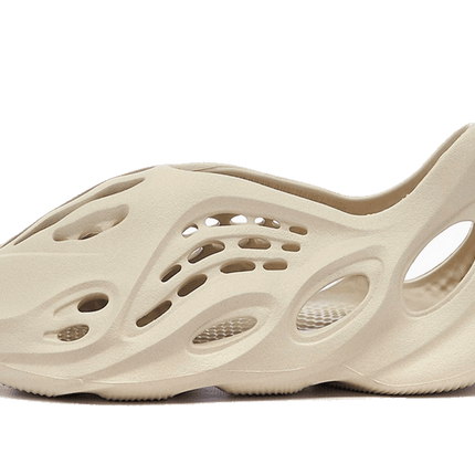 Yeezy Foam Rnnr Sand