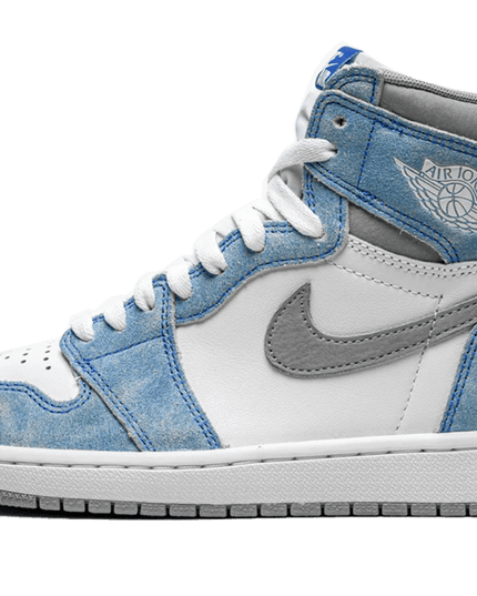 Air Jordan 1 High OG Hyper Royal Smoke Grey
