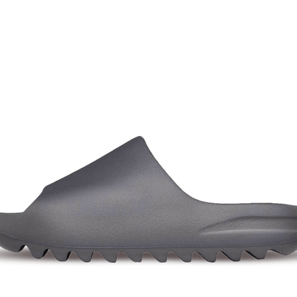 Yeezy slide granit
