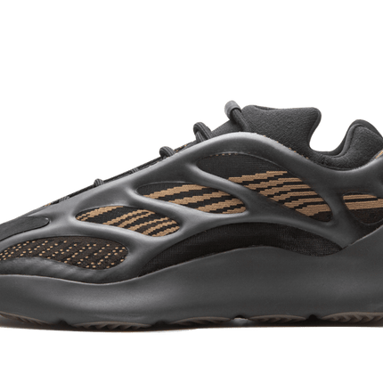Yeezy 700 clay brown