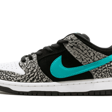 Dunk SB Low Atmos Elephant