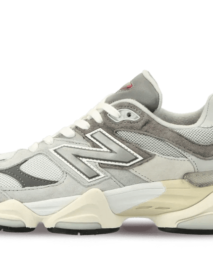 New Balance 9060 Grey