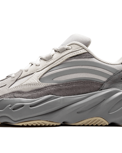 Yeezy Boost 700 Tephra