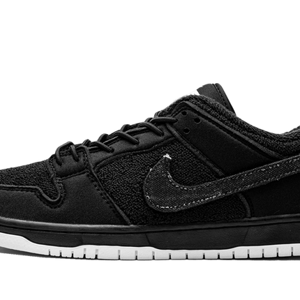 SB Dunk Gnarhunters