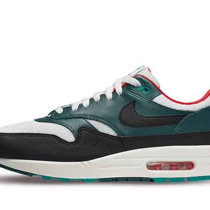 Air max 1 liverpool