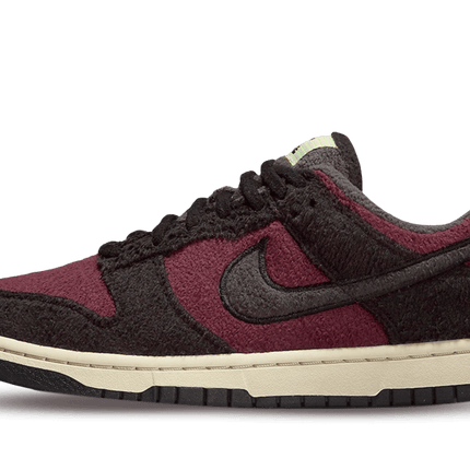 dunk low burgundy crush