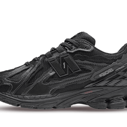 New Balance 1906D Black- Protection Pack