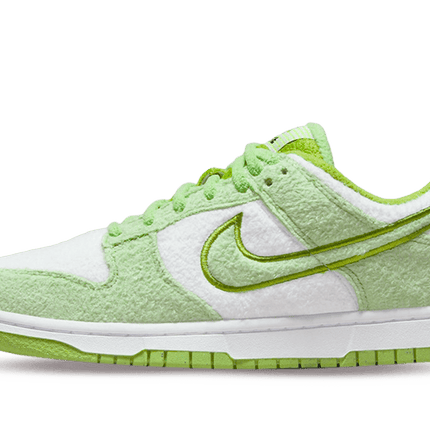 dunk low fleece green