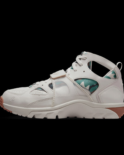 Air Trainer Huarache Corteiz Light Bone