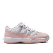 Nike Jordan 11 Low Legend Pink