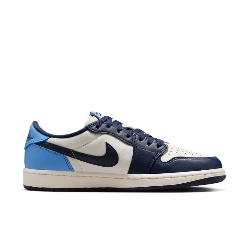 Jordan 1 Low OG Obsidian UNC