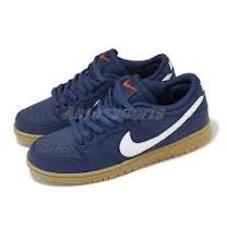 Nike Dunk Low SB 'Navy Gum