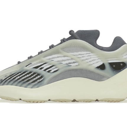 Yeezy 700 Fade Salt