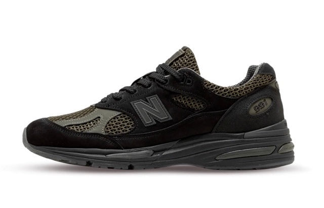 New Balance 991v2 MiUK Stone Island Black