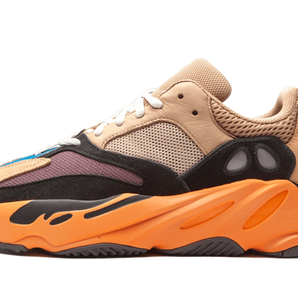 USED Yeezy 700 Wave Enflame Ember