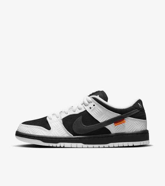 Dunk sb Low Tightbooth