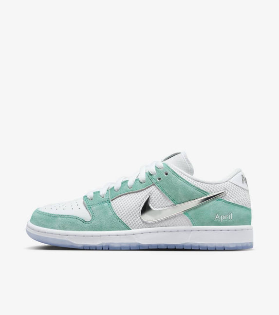 Dunk SB Low April