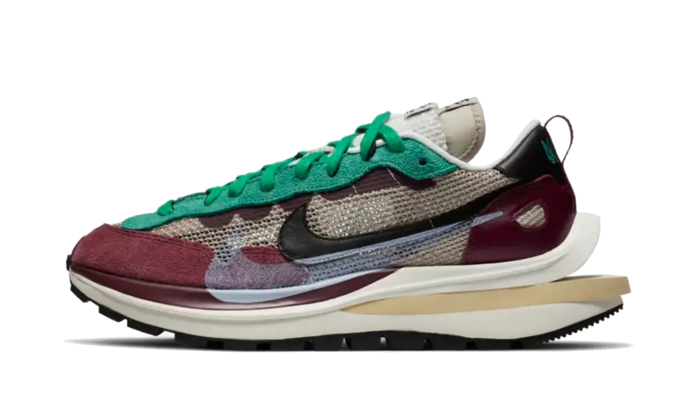 Nike Vaporwaffle Sacai Villian Red Neptune Green