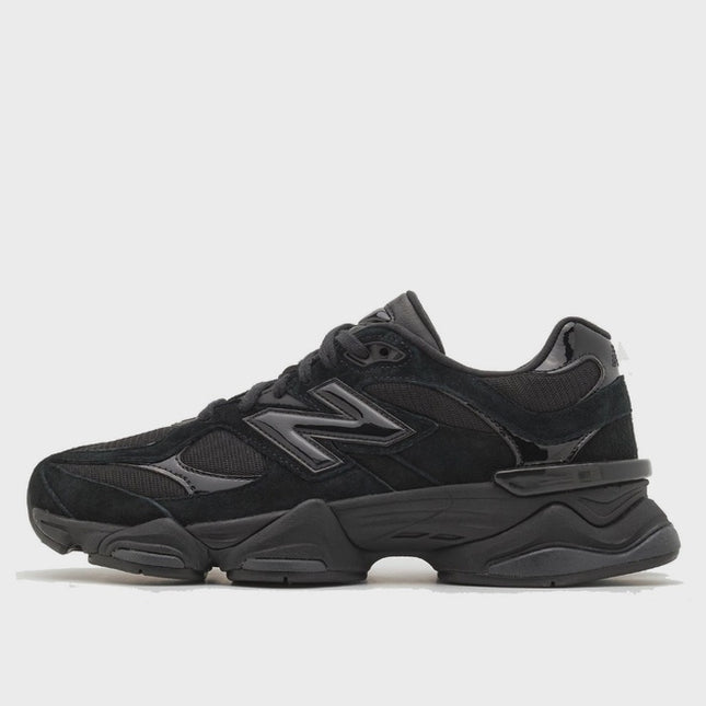New Balance 9060 Triple Black