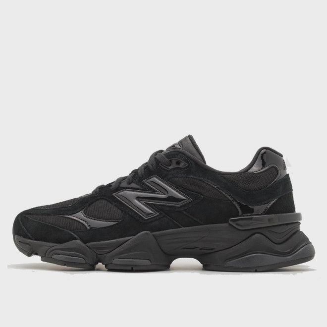 New Balance 9060 Triple Black