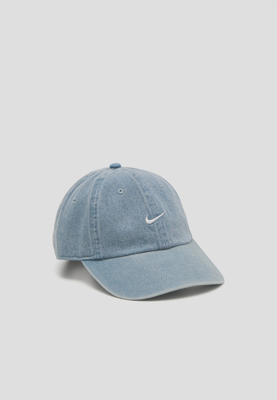 nike sportswear club