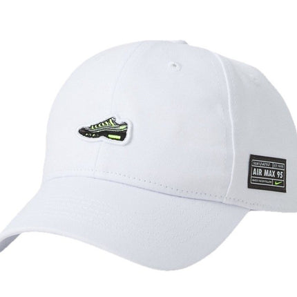nike clup cap white color