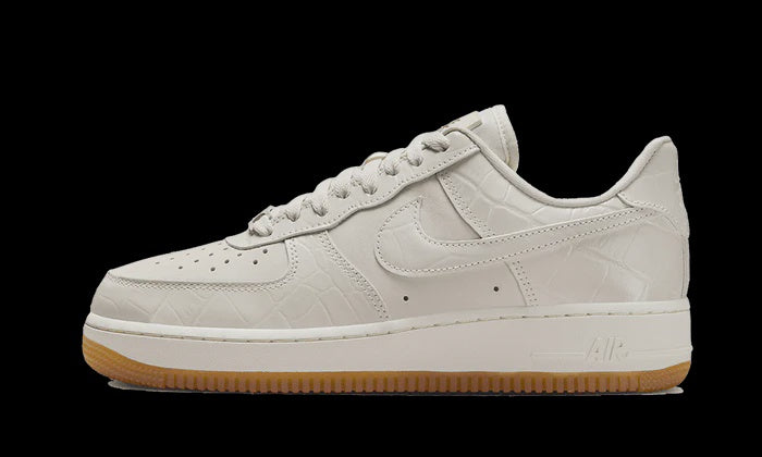 Nike Air Force 1 '07 LX Phantom