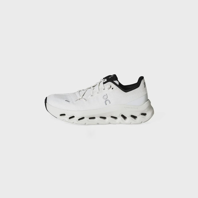 On running  Cloudtilt （Pearl | Ice）women